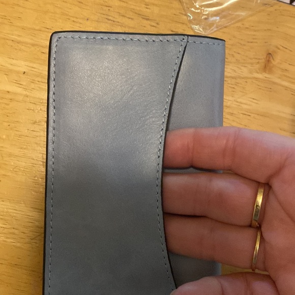 Wallet. Barossa Collection. Unisex anti-lost smart wallet, silver grey - Picture 8 of 11